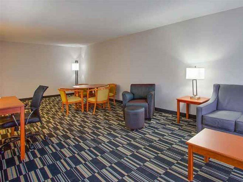 Fairfield Inn & Suites By Marriott Virginia Beach/Norfolk Airport Kültér fotó